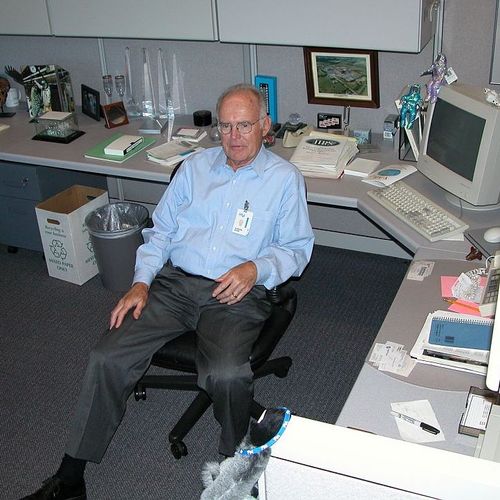 Gordon Moore dans son bureau en 2013